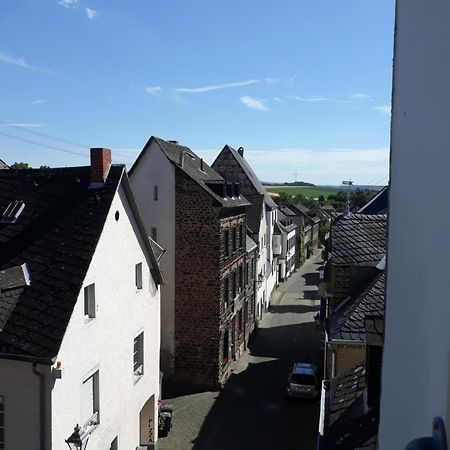 Rathausschenke Muenstermaifeld 호텔 외부 사진